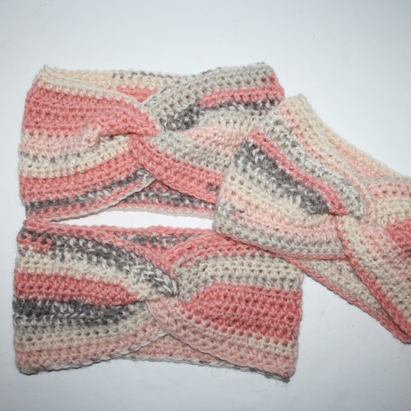 Vintagejelyfish Accessories - NWOT Winter Crocheted Earwarmer Alpaca Wool